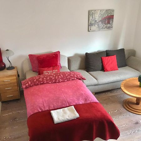 Ingrids Ferienwohnung Mit Balkon In Thiede Naehe See Salzgitter Extérieur photo