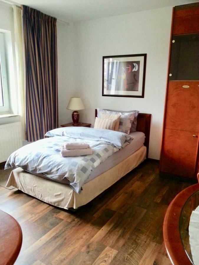 Ingrids Ferienwohnung Mit Balkon In Thiede Naehe See Salzgitter Extérieur photo