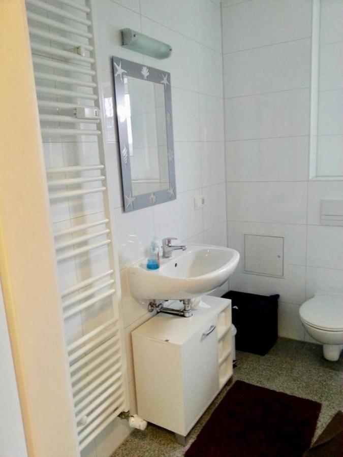 Ingrids Ferienwohnung Mit Balkon In Thiede Naehe See Salzgitter Extérieur photo