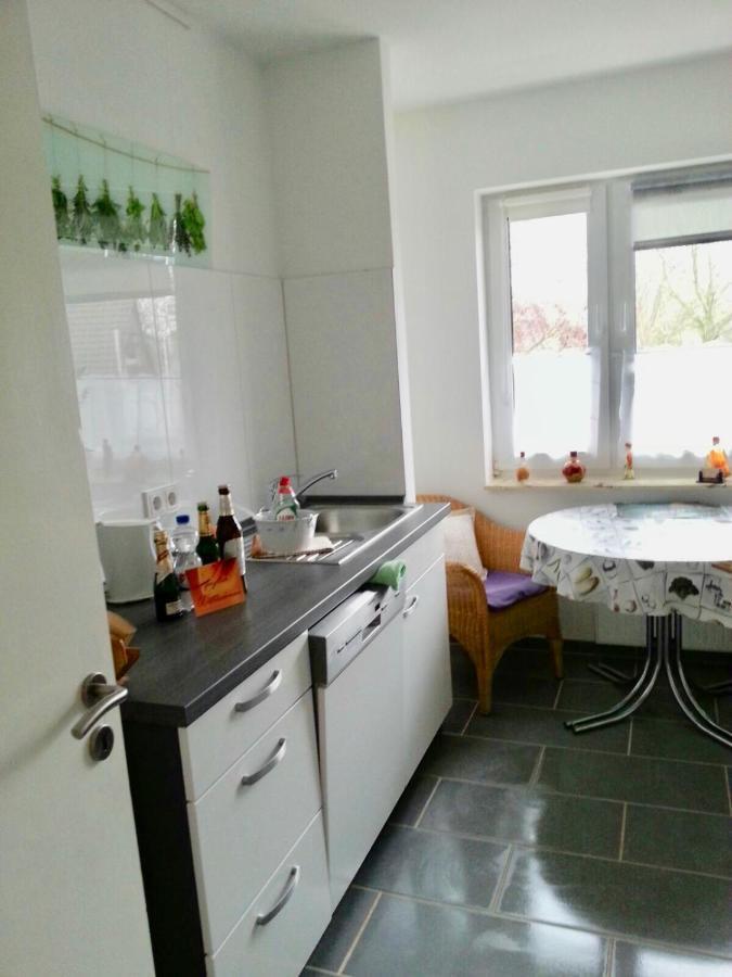 Ingrids Ferienwohnung Mit Balkon In Thiede Naehe See Salzgitter Extérieur photo